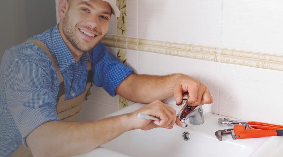 Faucet cartridge replacement in Utica, NE